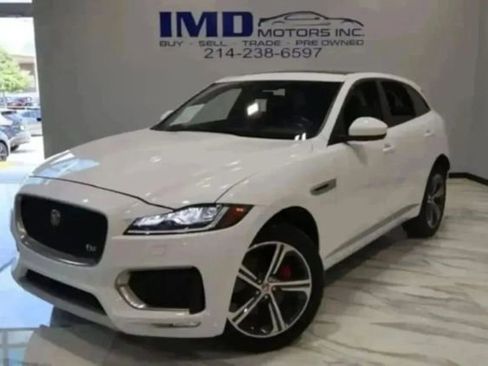 Used 2020 Jaguar F-PACE S image 1