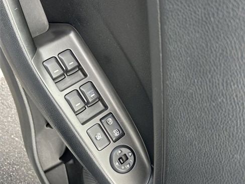 Used 2018 Kia Forte LX w/ LX Popular Package image 17
