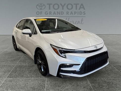 Certified 2026 Toyota Corolla XSE FWD image 1