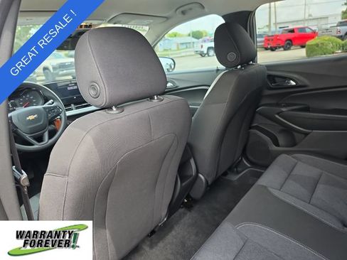 Used 2024 Chevrolet Trax LS w/ Driver Confidence Package FWD image 11