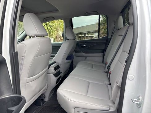 Used 2024 Honda Ridgeline RTL image 8