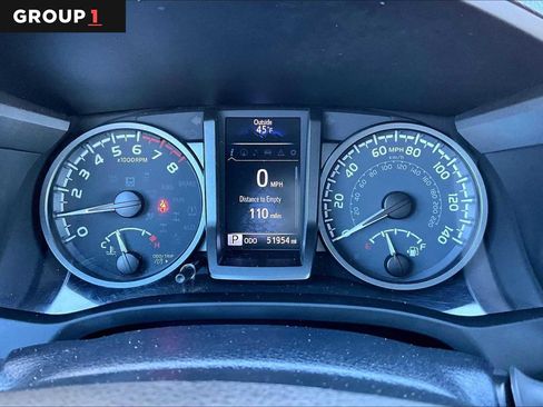 Certified 2022 Toyota Tacoma TRD Sport image 25