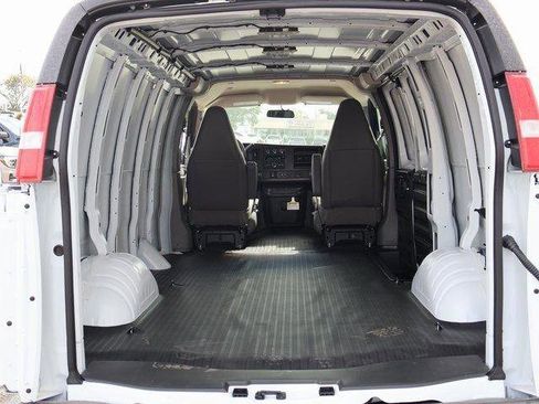 New 2025 GMC Savana 2500 w/ Driver Convenience Package image 23