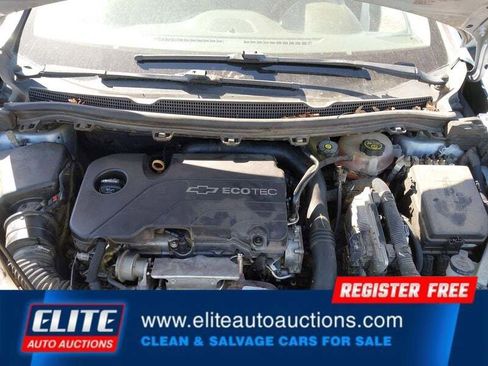 Used 2018 Chevrolet Cruze LS image 19