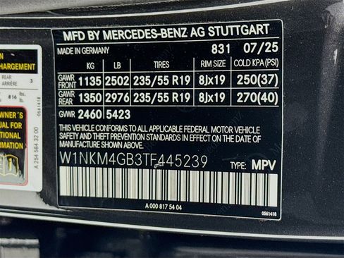 Used 2026 Mercedes-Benz GLC 300 image 35