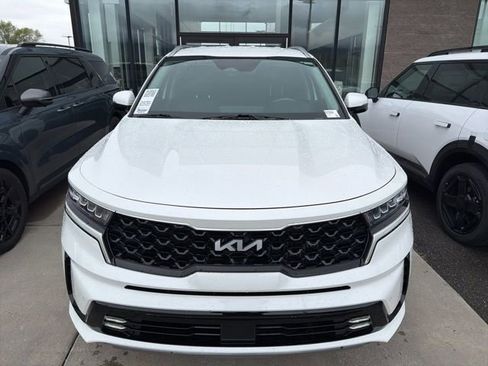 Certified 2023 Kia Sorento EX AWD/4WD image 7