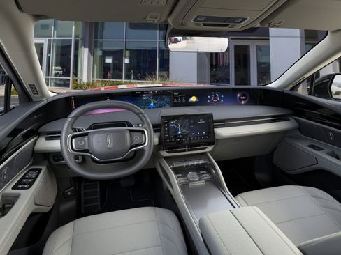 New 2026 Lincoln Nautilus Premier image 9