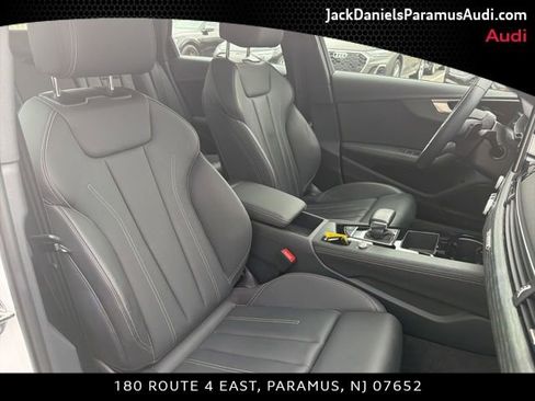 Used 2023 Audi A4 2.0T Premium Plus w/ Premium Plus Package image 9