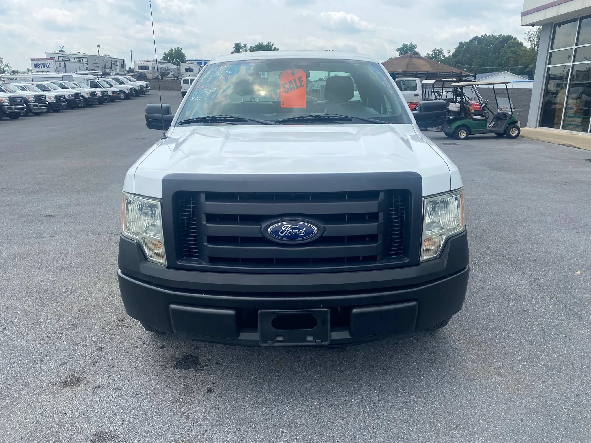 Used 2011 Ford F150 XL RWD image 2