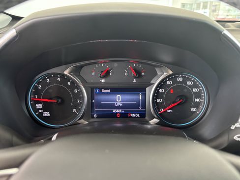Used 2024 Chevrolet Equinox LT FWD image 12