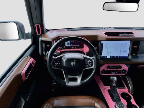 Used 2024 Ford Bronco Outer Banks image 23