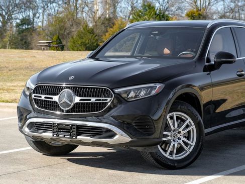 Used 2023 Mercedes-Benz GLC 300 4MATIC image 8