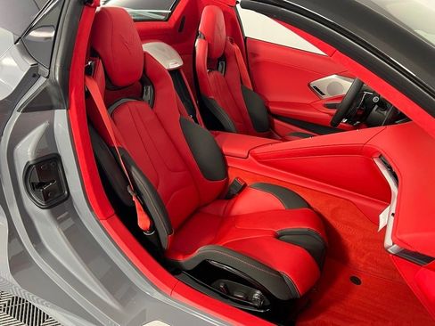 New 2025 Chevrolet Corvette Stingray Premium Conv w/ Z51 Performance Package image 39