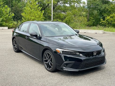 Used 2024 Honda Civic Sport Touring image 6