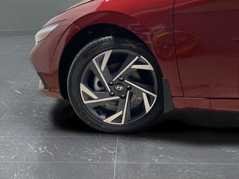 New 2026 Hyundai Elantra Limited image 34
