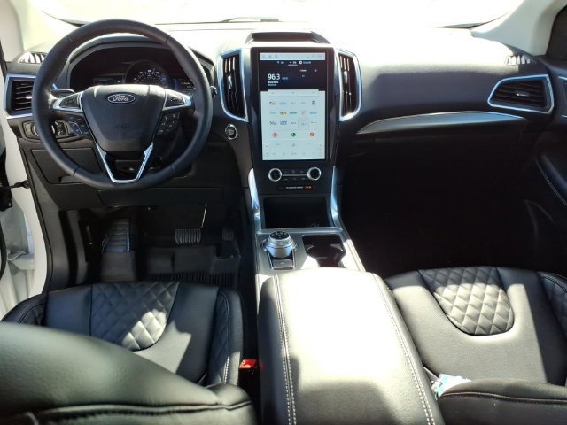 Used 2024 Ford Edge Titanium AWD/4WD image 15