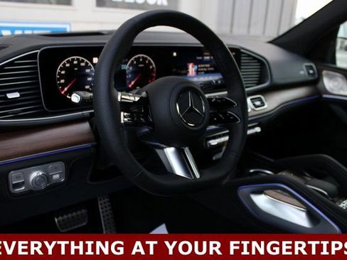 New 2026 Mercedes-Benz GLS 580 4MATIC image 13