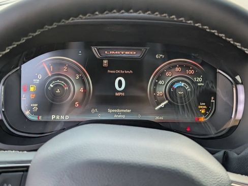 New 2026 RAM 2500 Limited AWD/4WD image 17