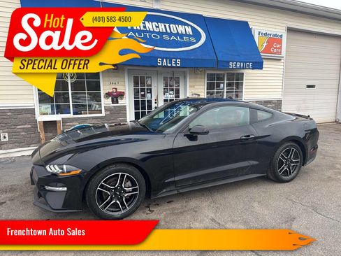 Used 2018 Ford Mustang Premium w/ Equipment Group 201A RWD image 7