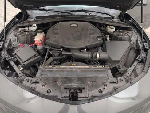 Used 2018 Chevrolet Camaro LT image 41