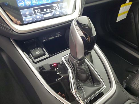New 2025 Subaru Outback Premium image 19