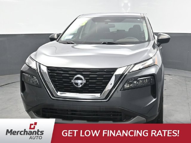 Used 2023 Nissan Rogue S AWD/4WD image 2
