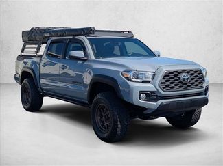 Used 2020 Toyota Tacoma TRD Off-Road w/ Technology Package AWD/4WD video 3