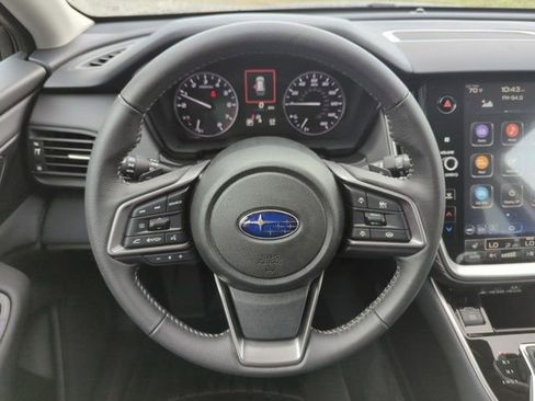 Used 2025 Subaru Outback Premium image 19