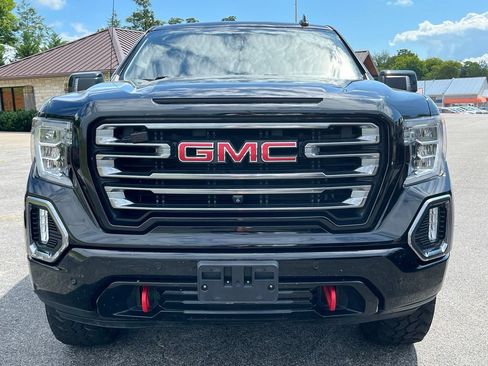 Used 2020 GMC Sierra 1500 AT4 w/ AT4 Premium Package AWD/4WD image 2
