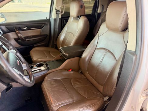Used 2016 GMC Acadia SLT w/ Premium Edition FWD image 10