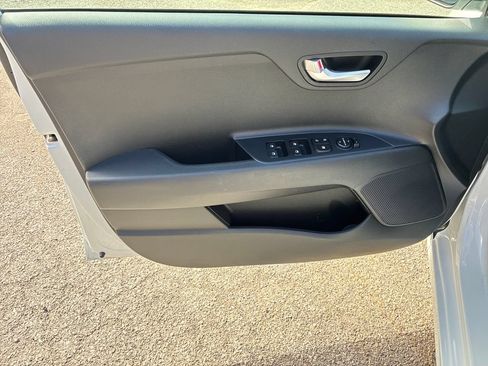 Used 2022 Kia Rio LX FWD image 10