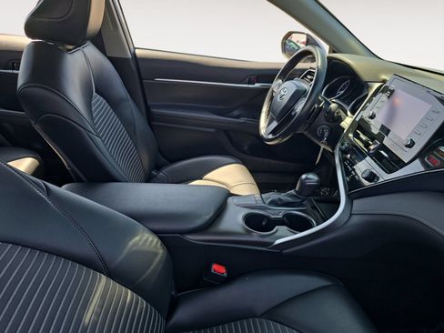 Certified 2024 Toyota Camry SE FWD image 15