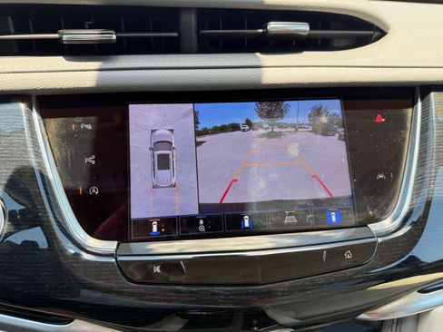 Certified 2024 Cadillac XT6 Premium Luxury w/ Technology Package AWD/4WD image 30