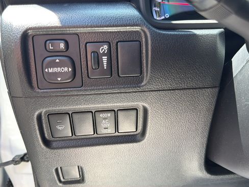 Used 2019 Toyota 4Runner TRD Pro AWD/4WD image 18