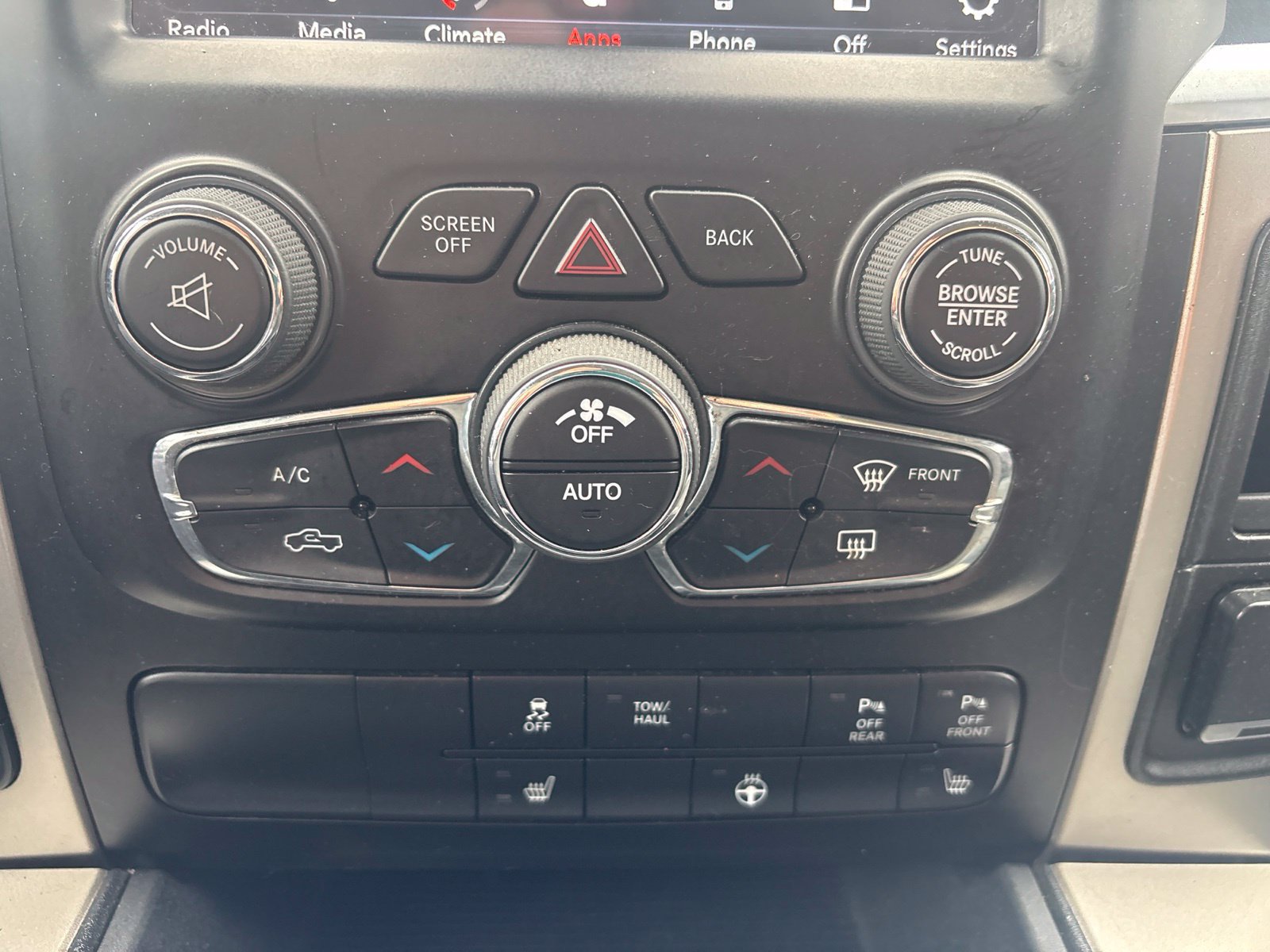 Used 2018 RAM 1500 Big Horn AWD/4WD image 26