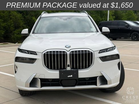 Used 2026 BMW X7 xDrive40i AWD/4WD image 2