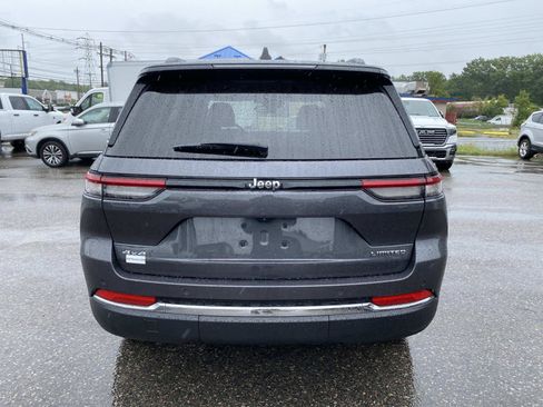 Certified 2023 Jeep Grand Cherokee Limited AWD/4WD image 4