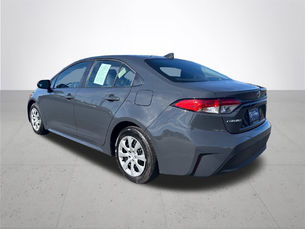 Used 2026 Toyota Corolla LE FWD image 9