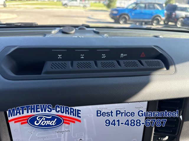 New 2026 Ford Bronco Badlands AWD/4WD image 17