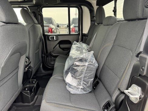 New 2026 Jeep Gladiator Willys image 29