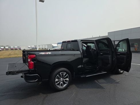Used 2025 Chevrolet Silverado 1500 RST w/ Convenience Package II AWD/4WD image 24