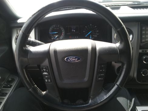 Used 2017 Ford Expedition EL XLT AWD/4WD image 14