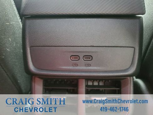 Used 2025 Chevrolet Equinox LT w/ Safety and Technology Package image 31