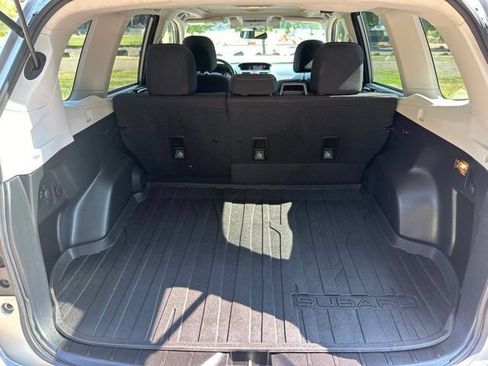 Used 2018 Subaru Forester 2.5i Premium AWD/4WD image 18