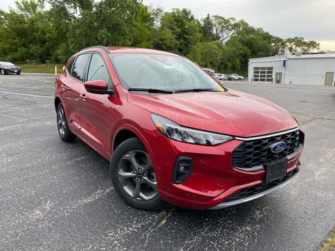 Used 2023 Ford Escape ST-Line Select AWD/4WD image 1