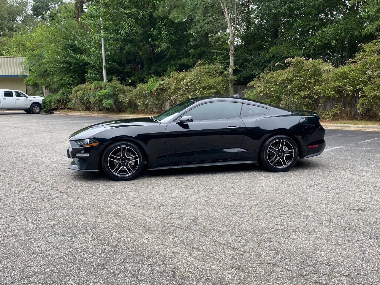 Used 2021 Ford Mustang Premium RWD image 8