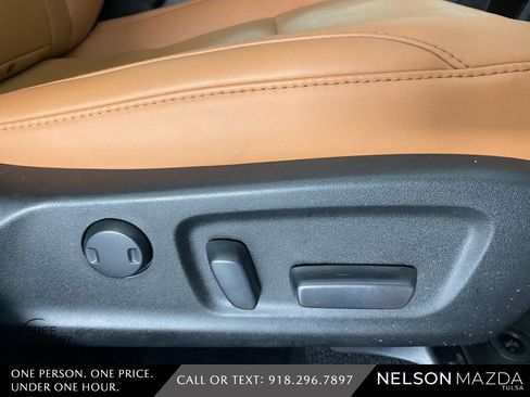 Used 2022 Lexus RX 450h AWD w/ Premium Package image 42