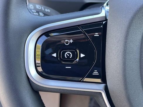 New 2026 Volvo XC90 B6 Ultra AWD/4WD image 32