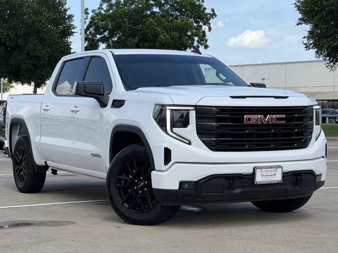 Used 2024 GMC Sierra 1500 Elevation w/ LPO, Elevation Black Package AWD/4WD image 2