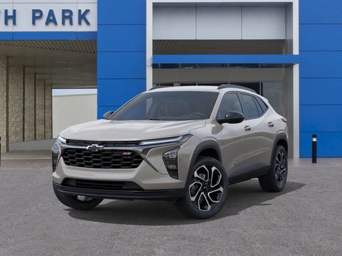 New 2026 Chevrolet Trax RS FWD image 6